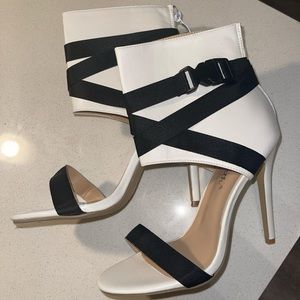 WHITE & BLACK OPEN TOE BUCKLE HEELS